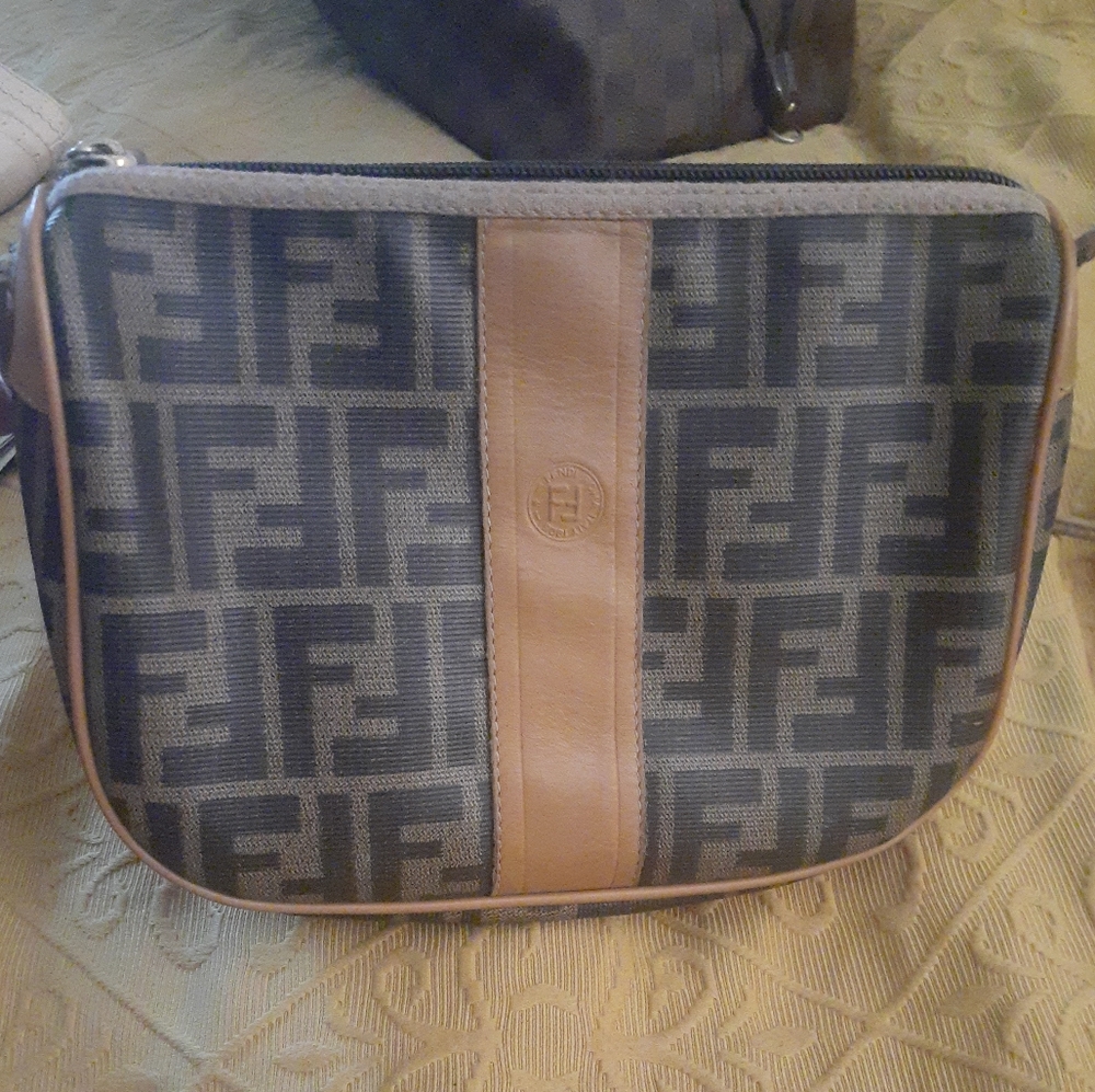 Fendi purse